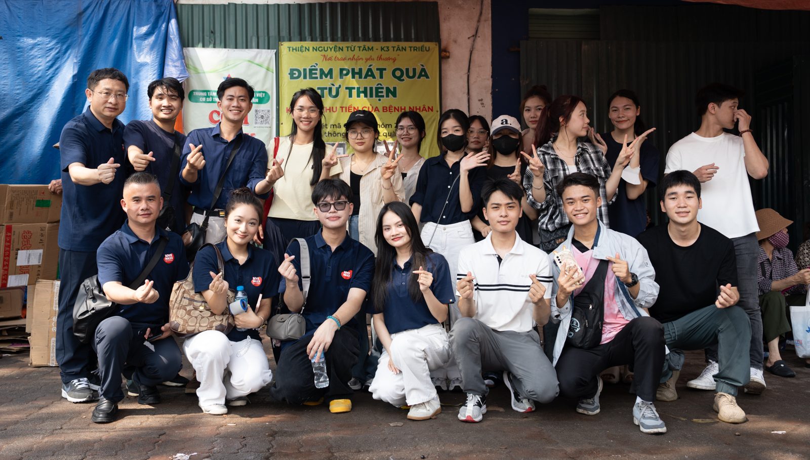 Hình ảnh hoạt động của Cộng đồng Thiện nguyện MIFU