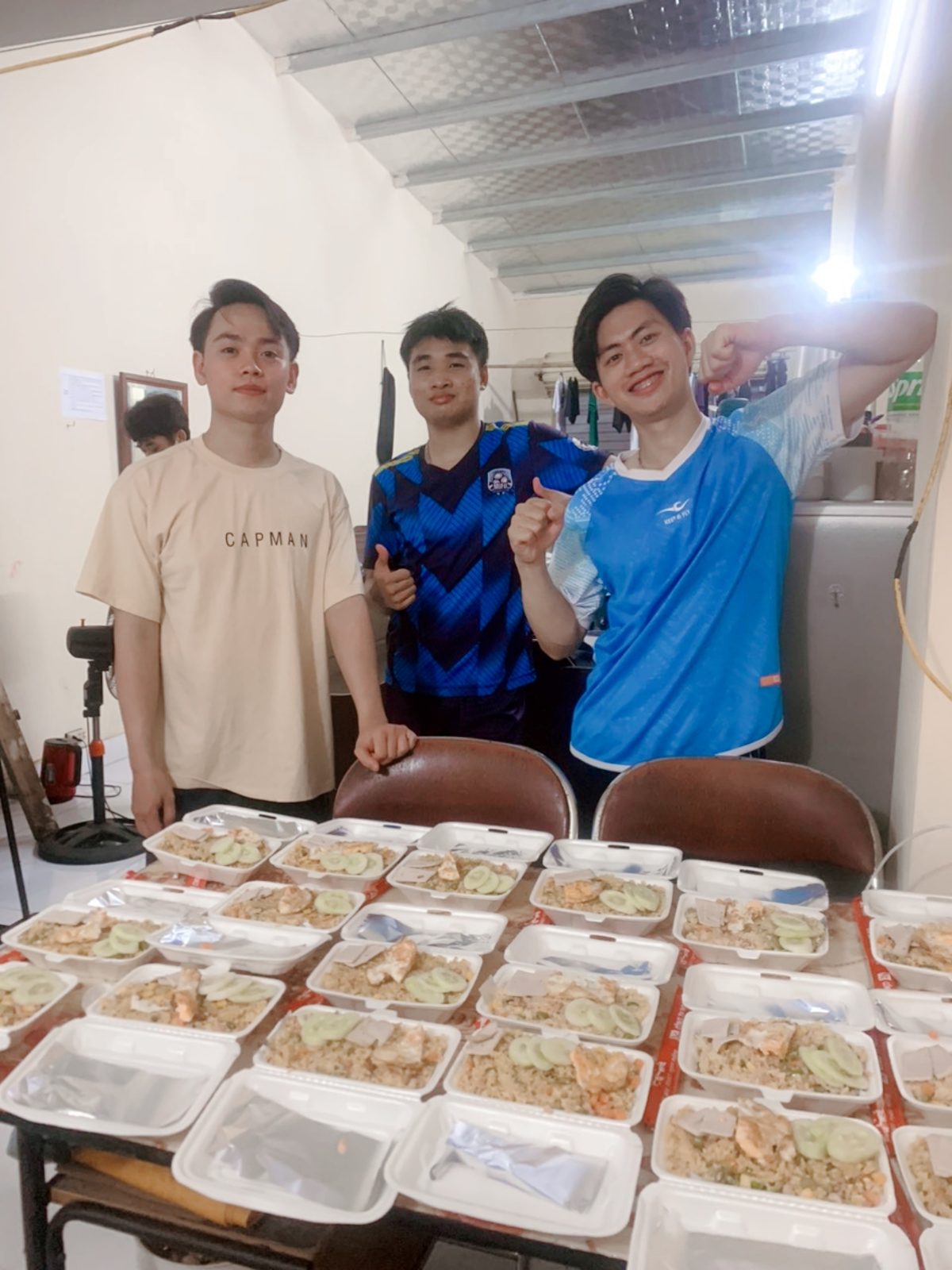 Hình ảnh hoạt động của Cộng đồng Thiện nguyện MIFU