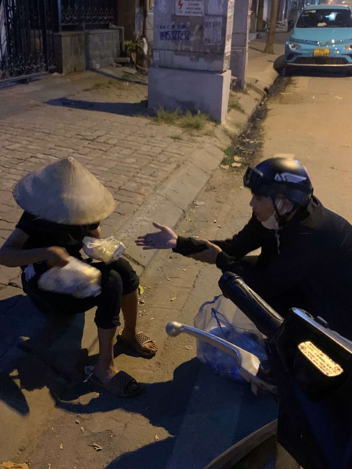 Hình ảnh hoạt động của Cộng đồng Thiện nguyện MIFU