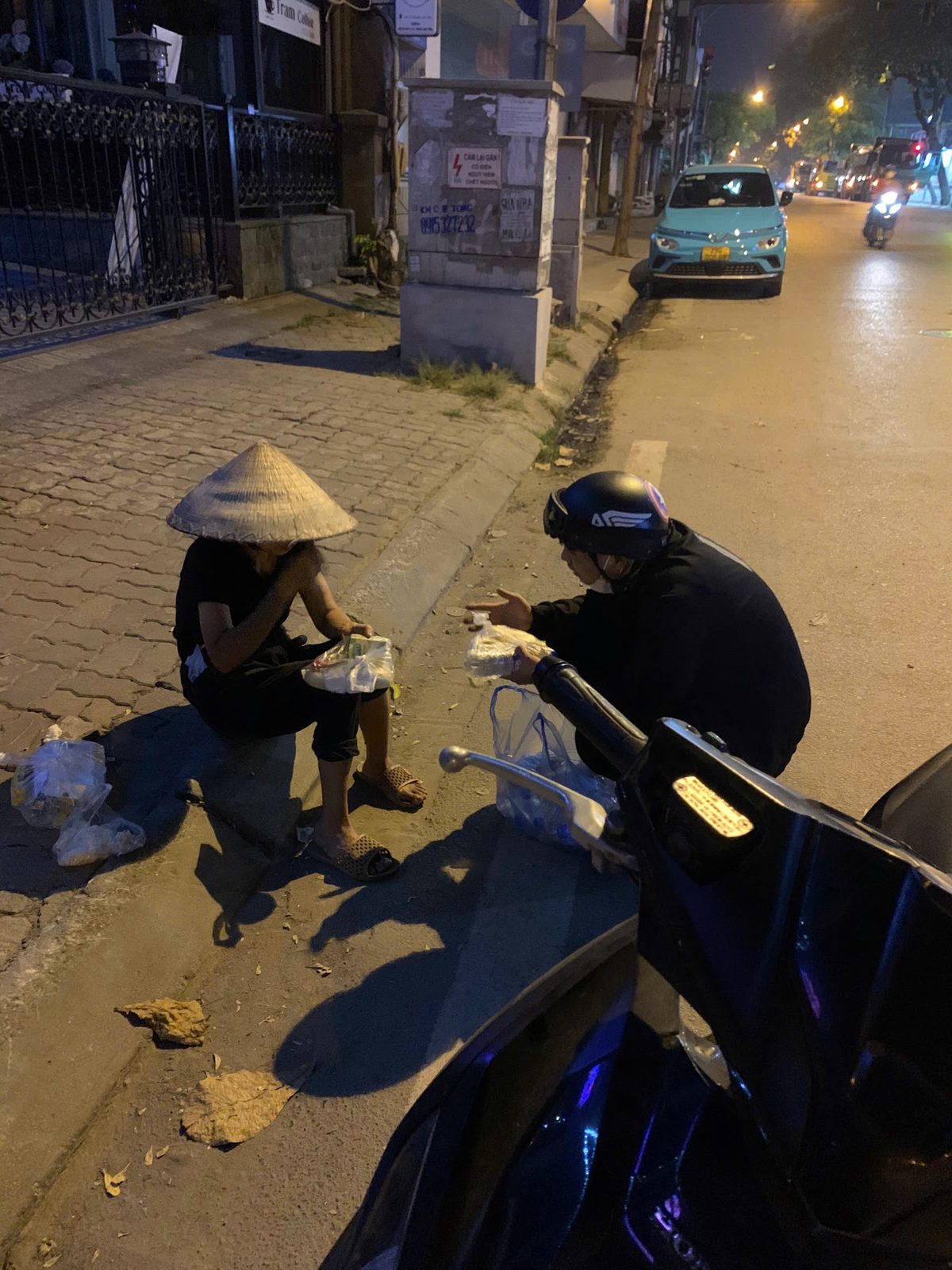 Hình ảnh hoạt động của Cộng đồng Thiện nguyện MIFU