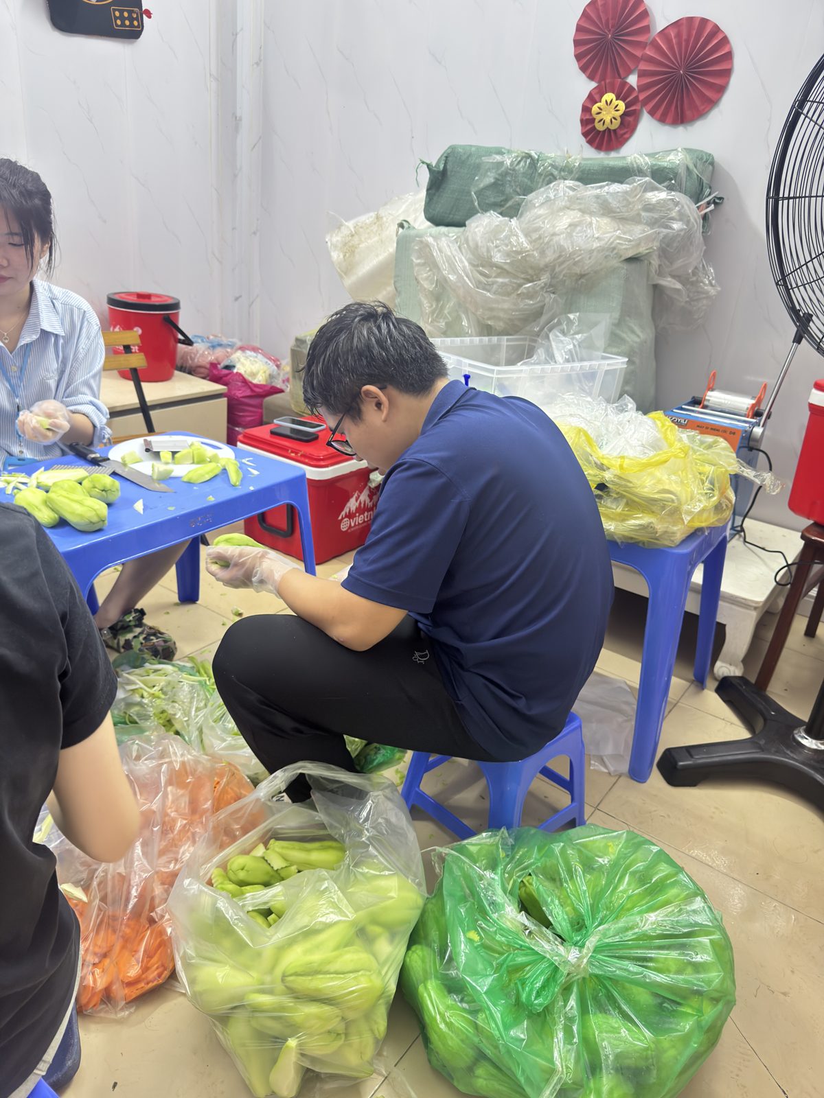 Hình ảnh hoạt động của Cộng đồng Thiện nguyện MIFU