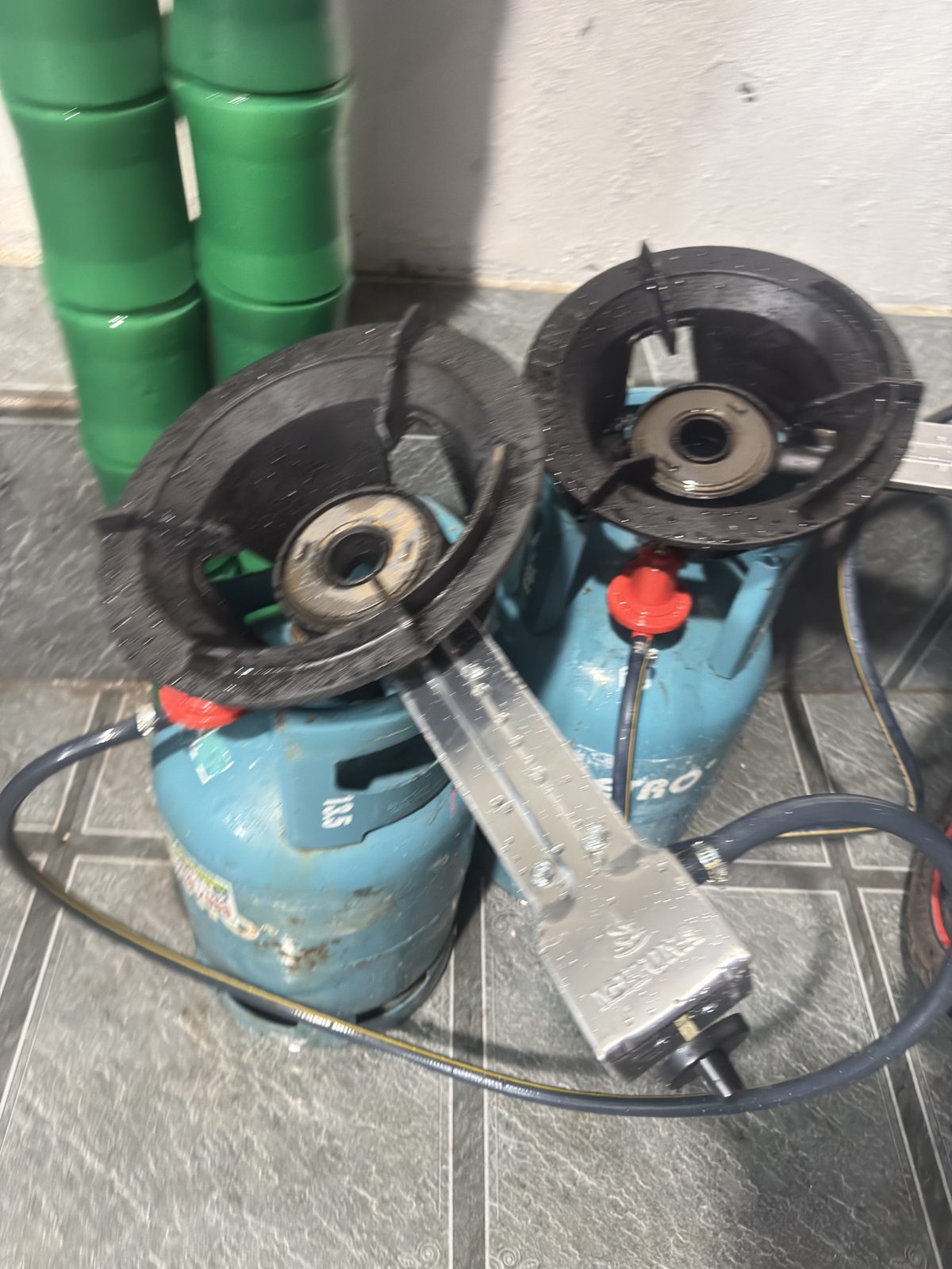 Hình ảnh hoạt động của Cộng đồng Thiện nguyện MIFU