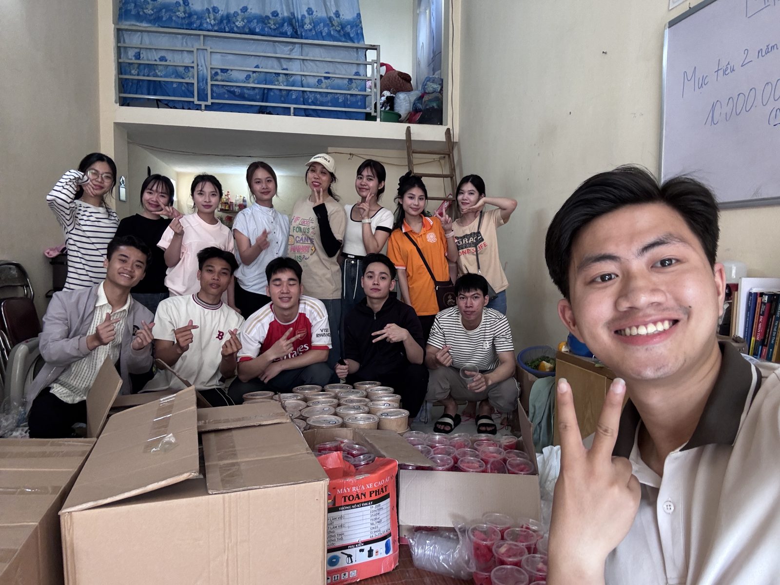 Hình ảnh hoạt động của Cộng đồng Thiện nguyện MIFU